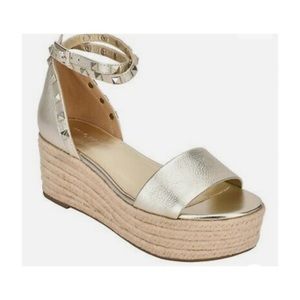Marc Fisher Jazlyn Studded Espadrille platform sandal, Gold - NEW
